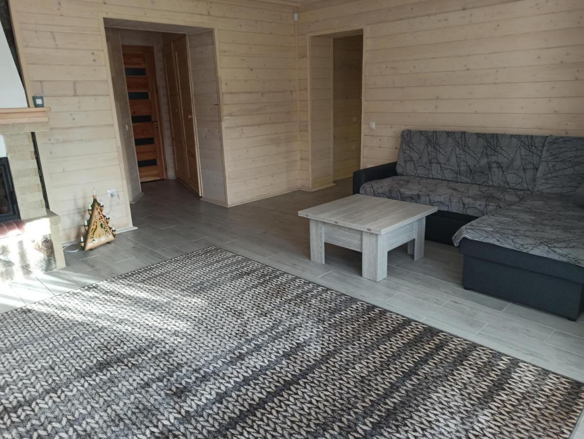 Brand New 2020 Specious Apartment Druzi 2 Palyanytsya Exterior photo